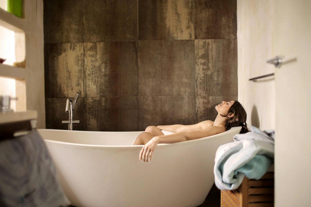 Consejos para conseguir un baño relajante